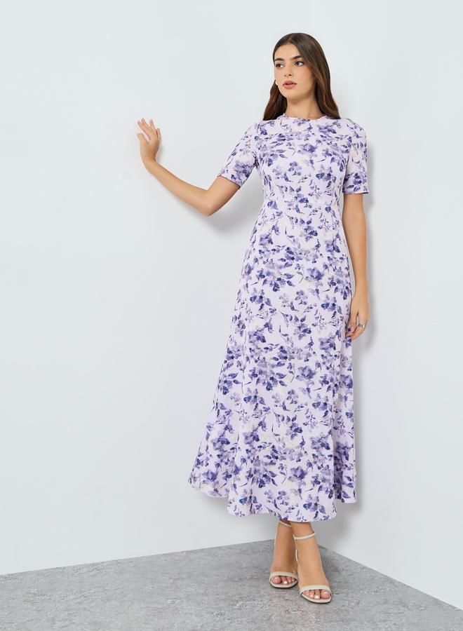 ستايلي فستان طويل مطرز بالزهور - Image 5